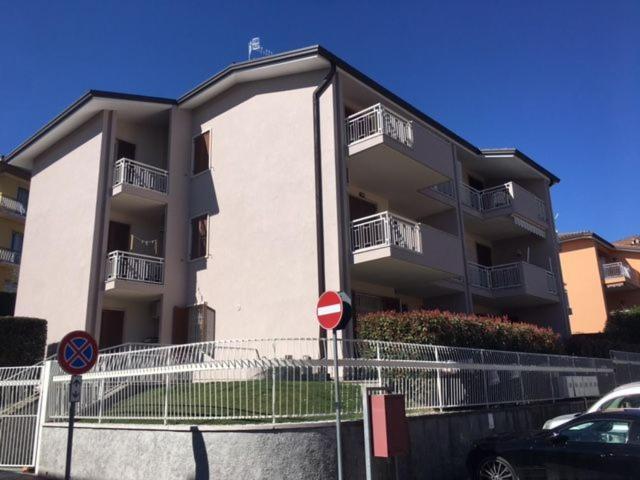 Апартаменты Monolocale A Peschiera Del Garda Vista Lago Экстерьер фото